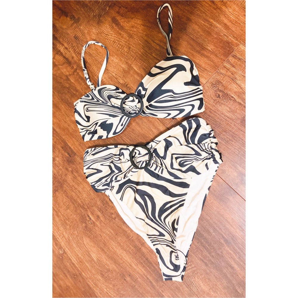 Beach Riot | Bikini Set. - Picture 16 of 16